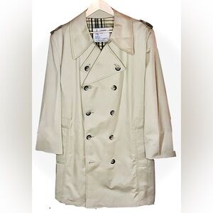 Vintage London Fog Trench Coat Men’s 44L Double Breasted Beige Plaid Lining RARE